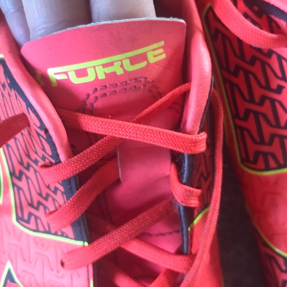 🔶5/20$!! Under Armour Neon Force Cleats - Picture 4 of 11
